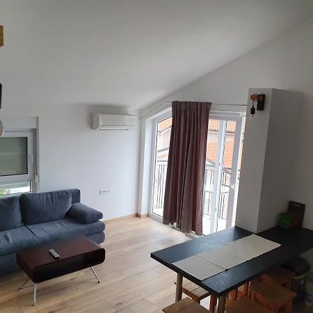 Ferienwohnung Orhidea Medulin Exterior foto